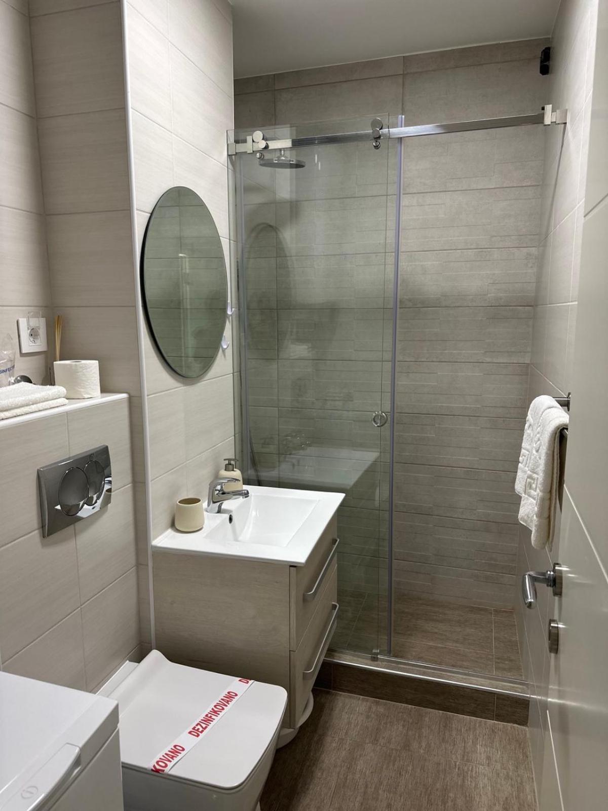 Apartman 8 Vrdnik Extérieur photo
