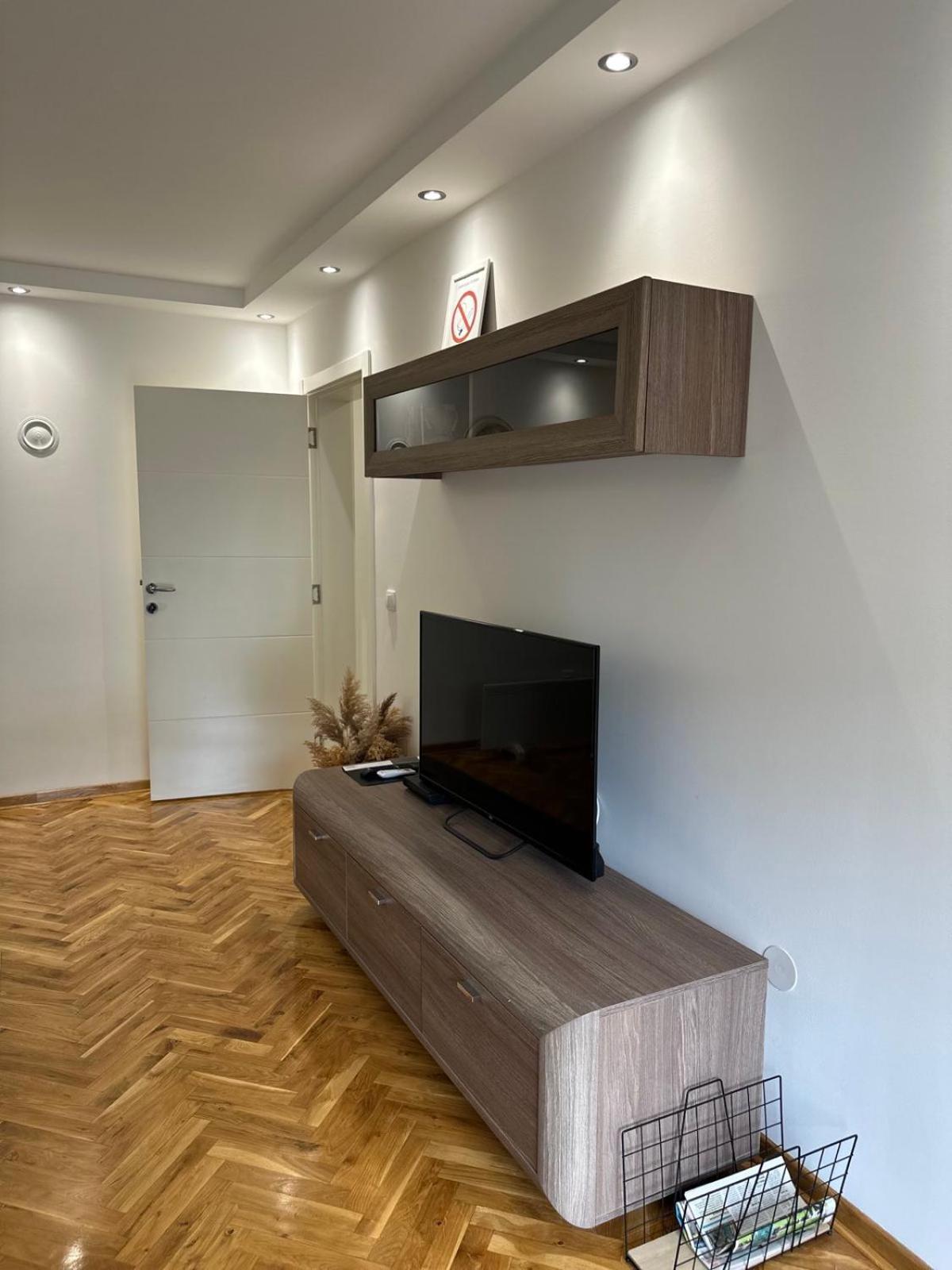 Apartman 8 Vrdnik Extérieur photo
