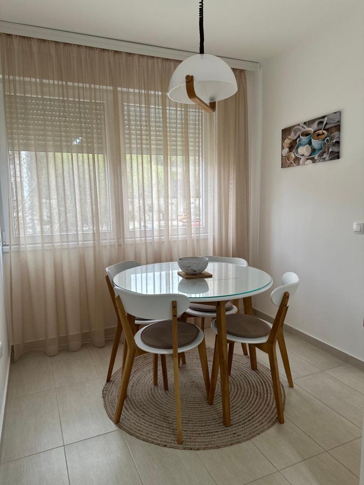 Apartman 8 Vrdnik Extérieur photo